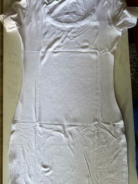 Women’s White Short-Sleeve Bodycon Dress